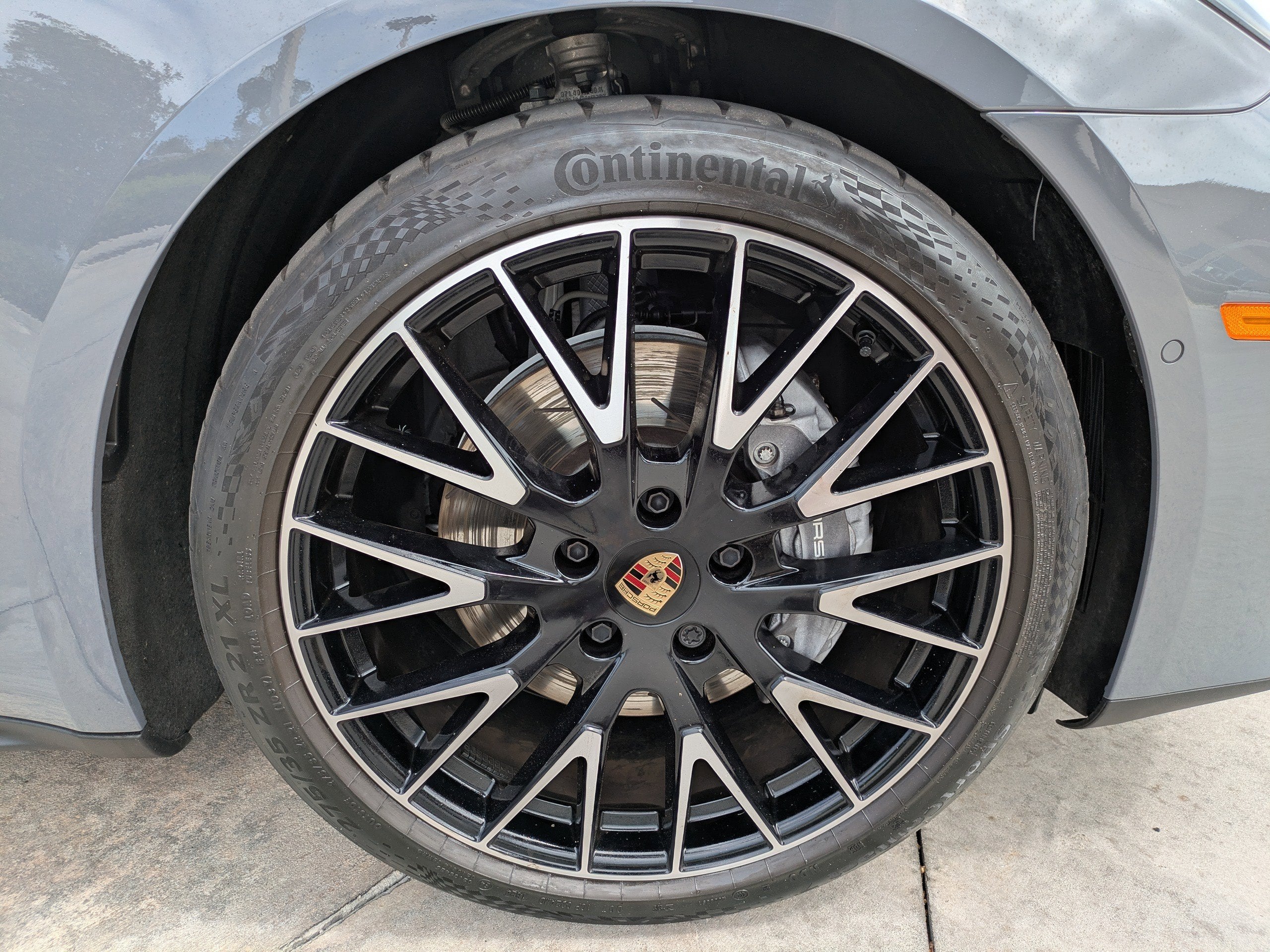 2025 Porsche Panamera Base