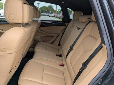 2018 Porsche Macan Base