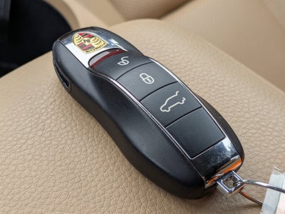 2018 Porsche Macan Base