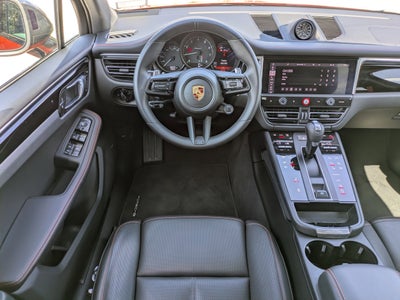 2024 Porsche Macan T