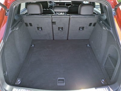 2024 Porsche Macan T