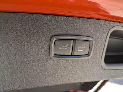 2024 Porsche Macan T