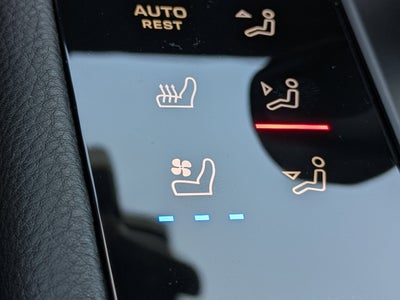 2024 Porsche Macan T