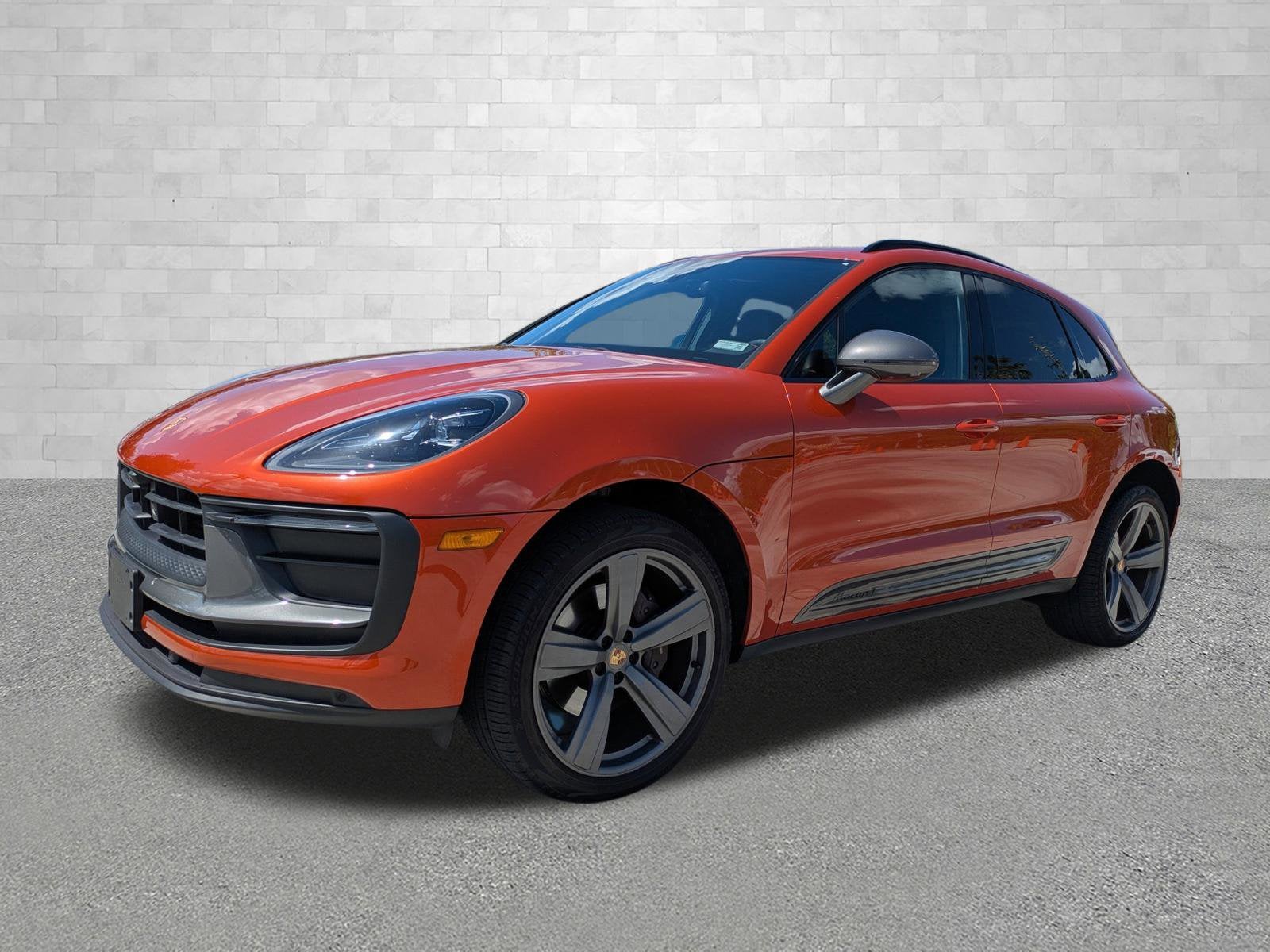 2024 Porsche Macan T
