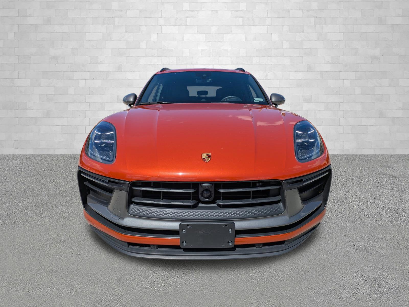 2024 Porsche Macan T