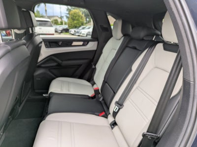 2024 Porsche Cayenne 4DR AWD