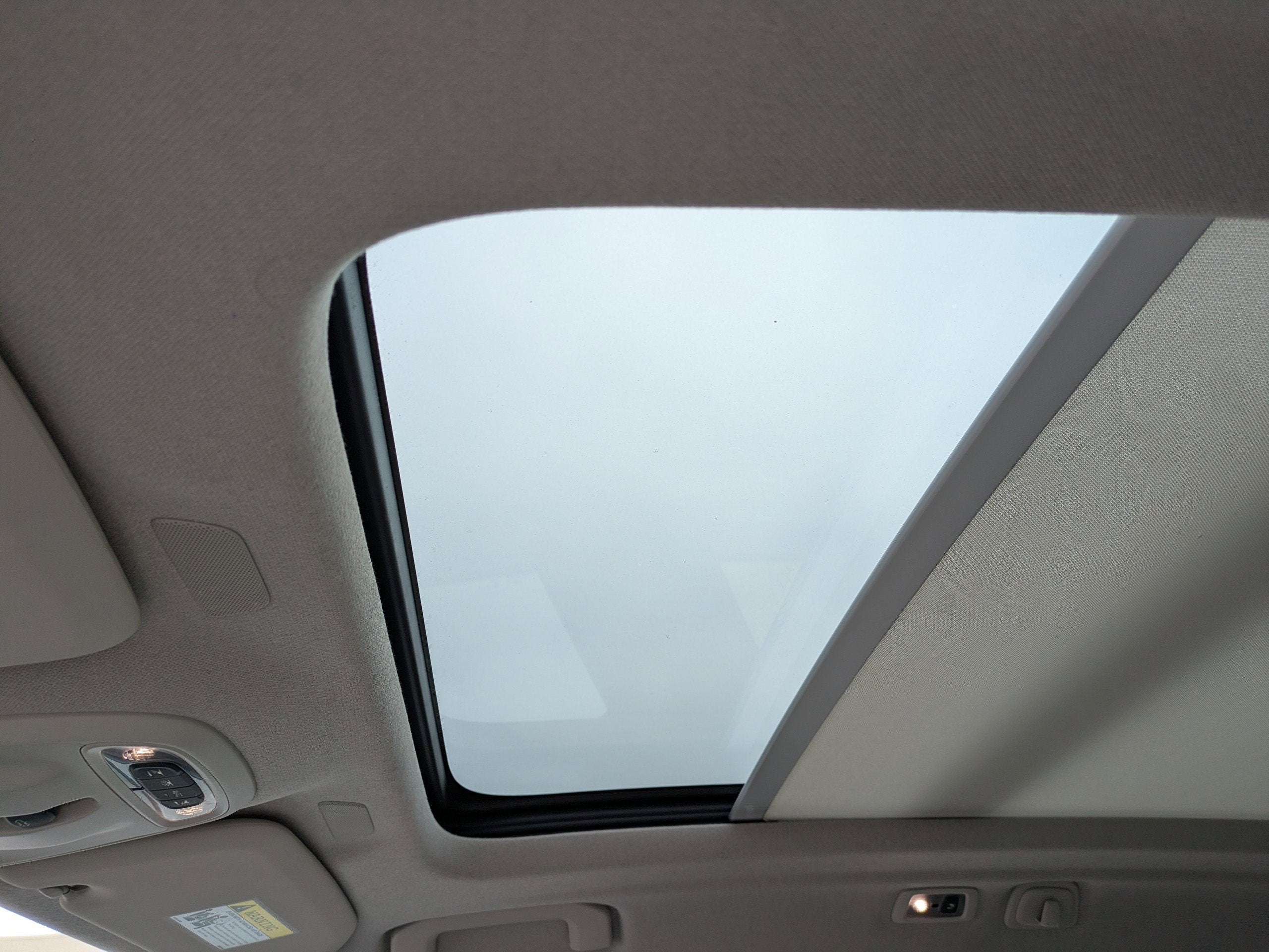 2021 Volvo XC40 MOMENTUM