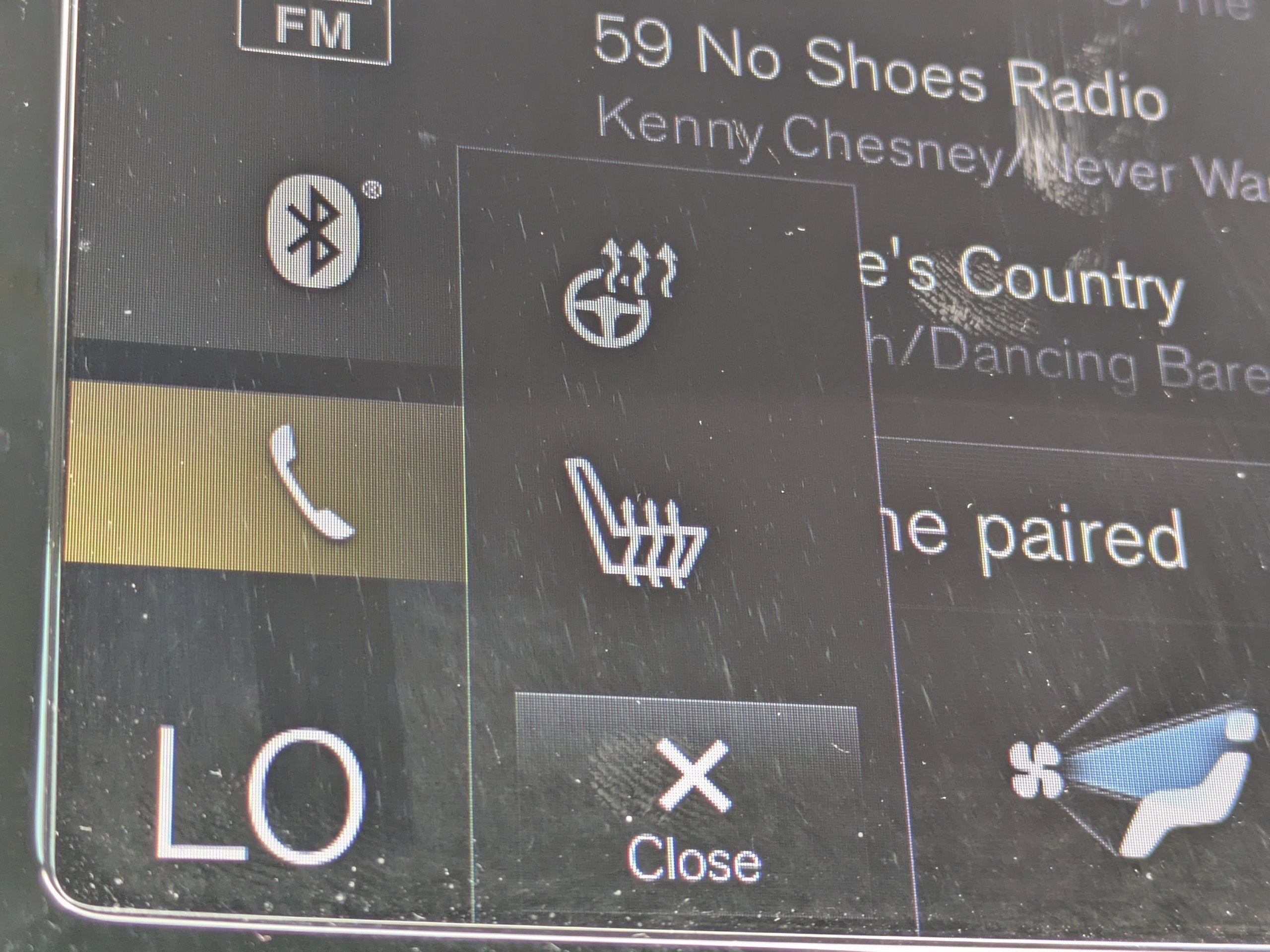 2021 Volvo XC40 MOMENTUM