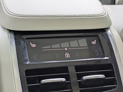 2022 Volvo XC90 MOMENTUM