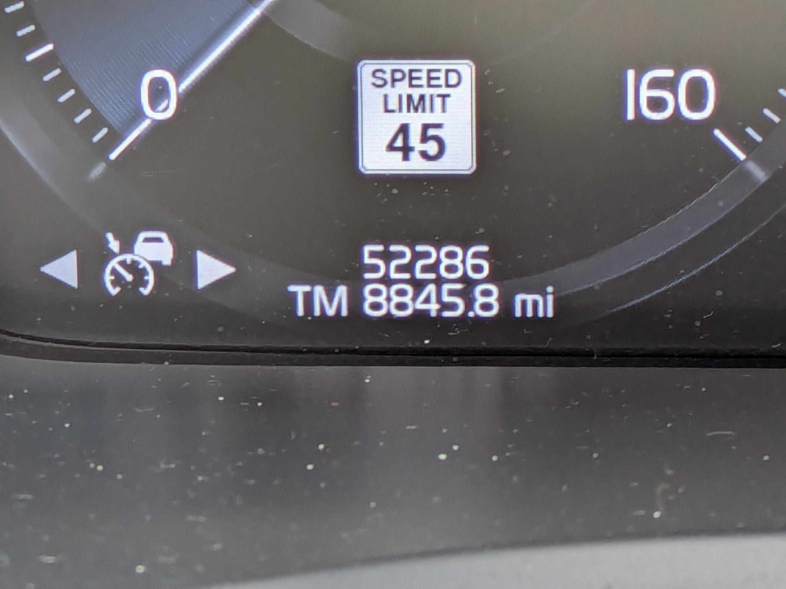 2022 Volvo XC90 Momentum - Photo 31