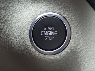 2025 Volvo XC40 PLUS BRIGHT THEME