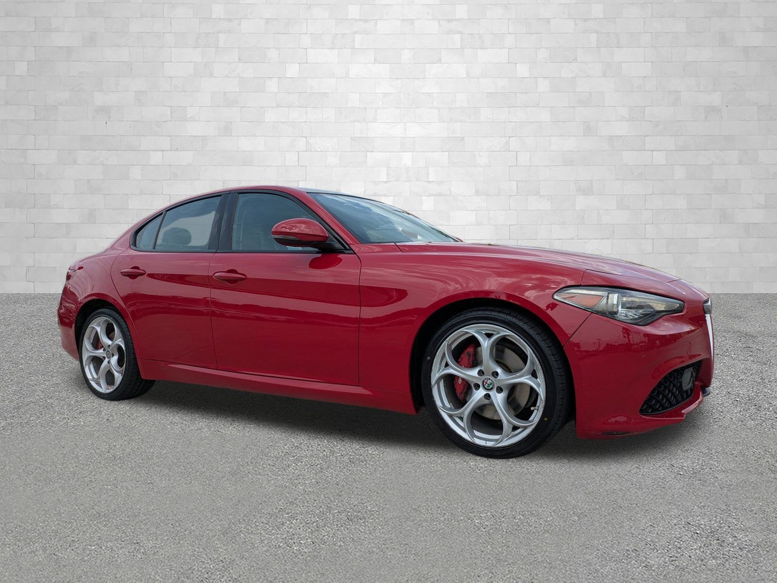 2018 Alfa Romeo Giulia TI SPORT