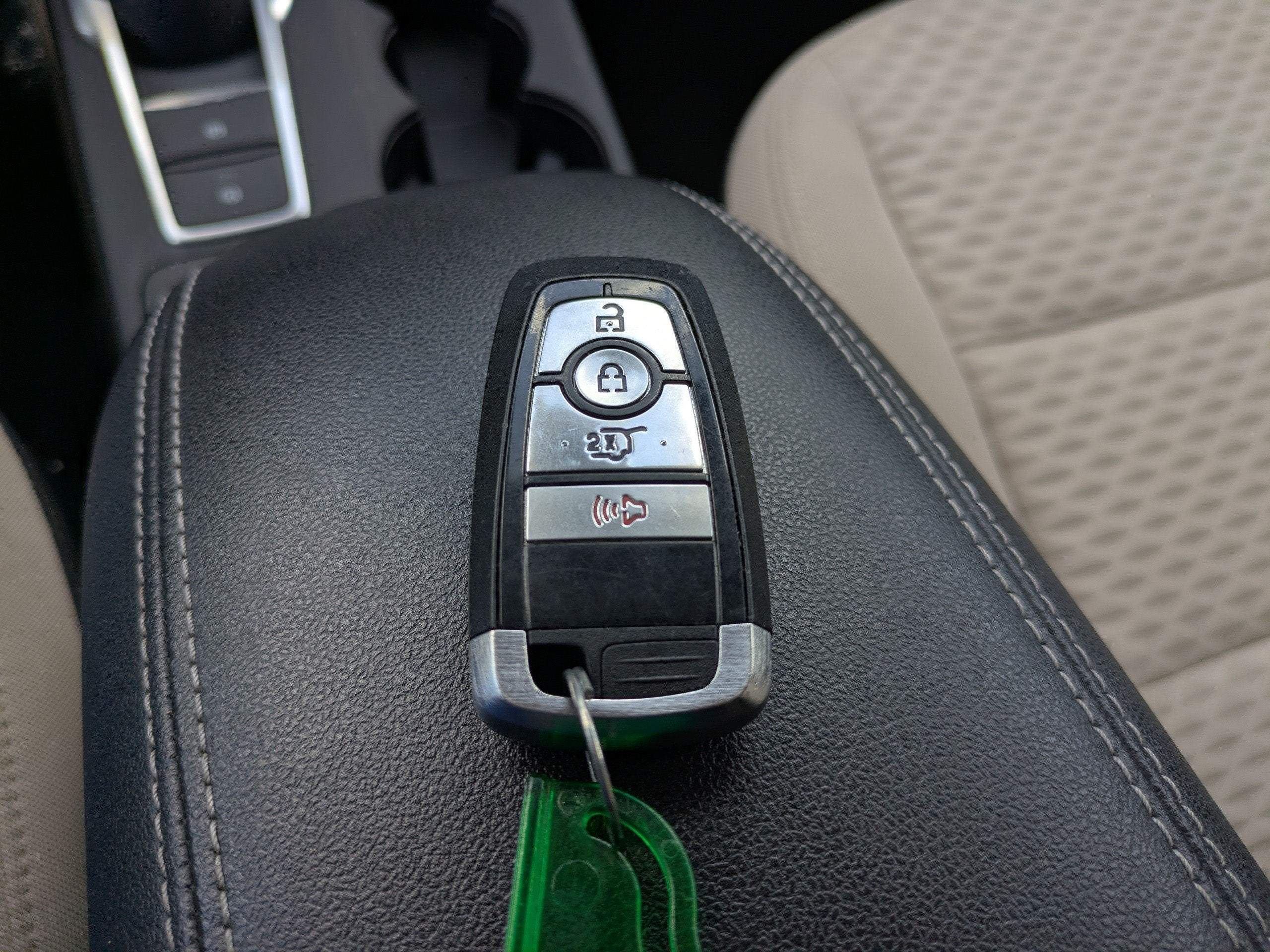2021 Ford Escape SE HYBRID