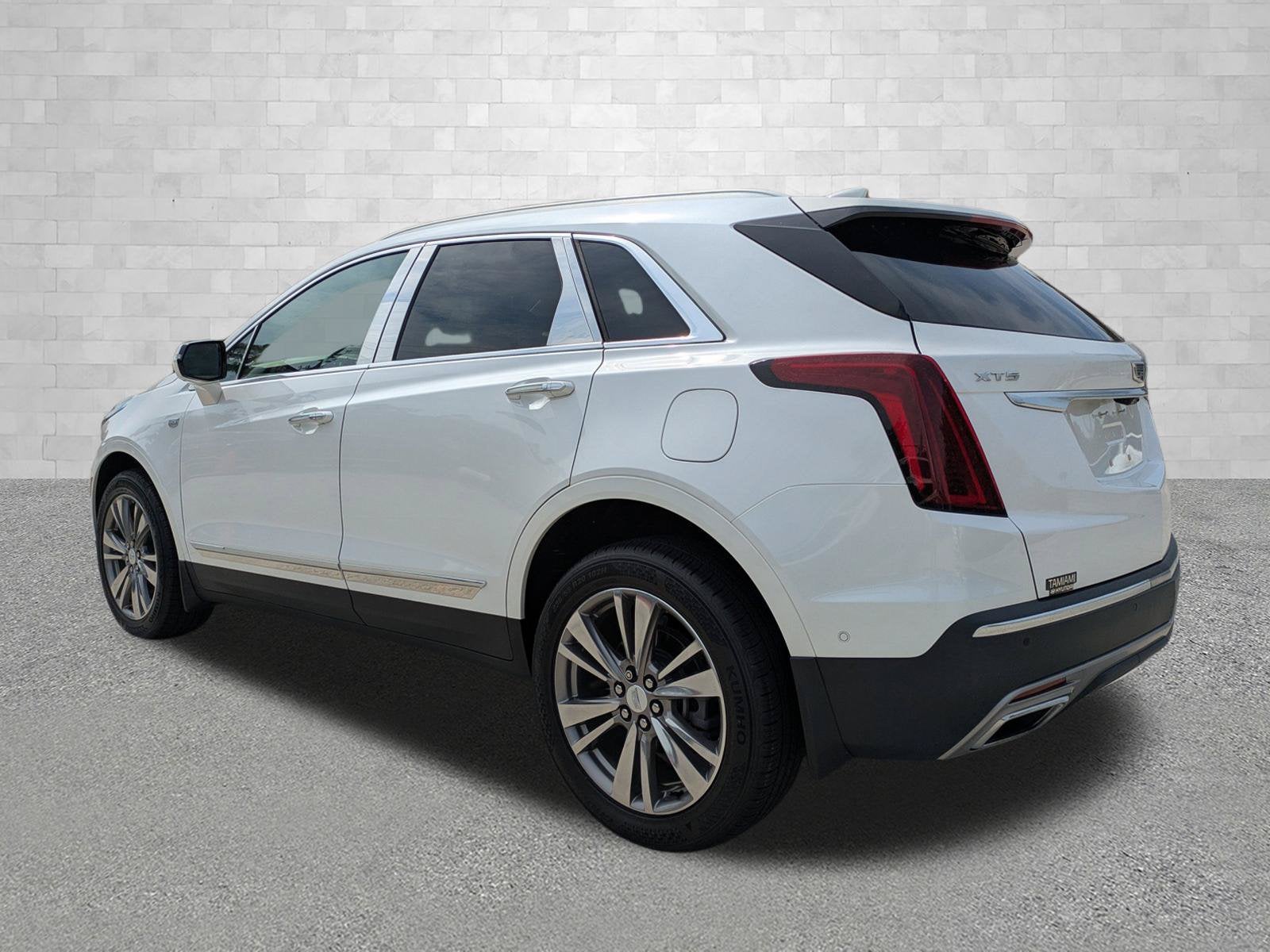 2021 Cadillac XT5 FWD PREMIUM LUXUR
