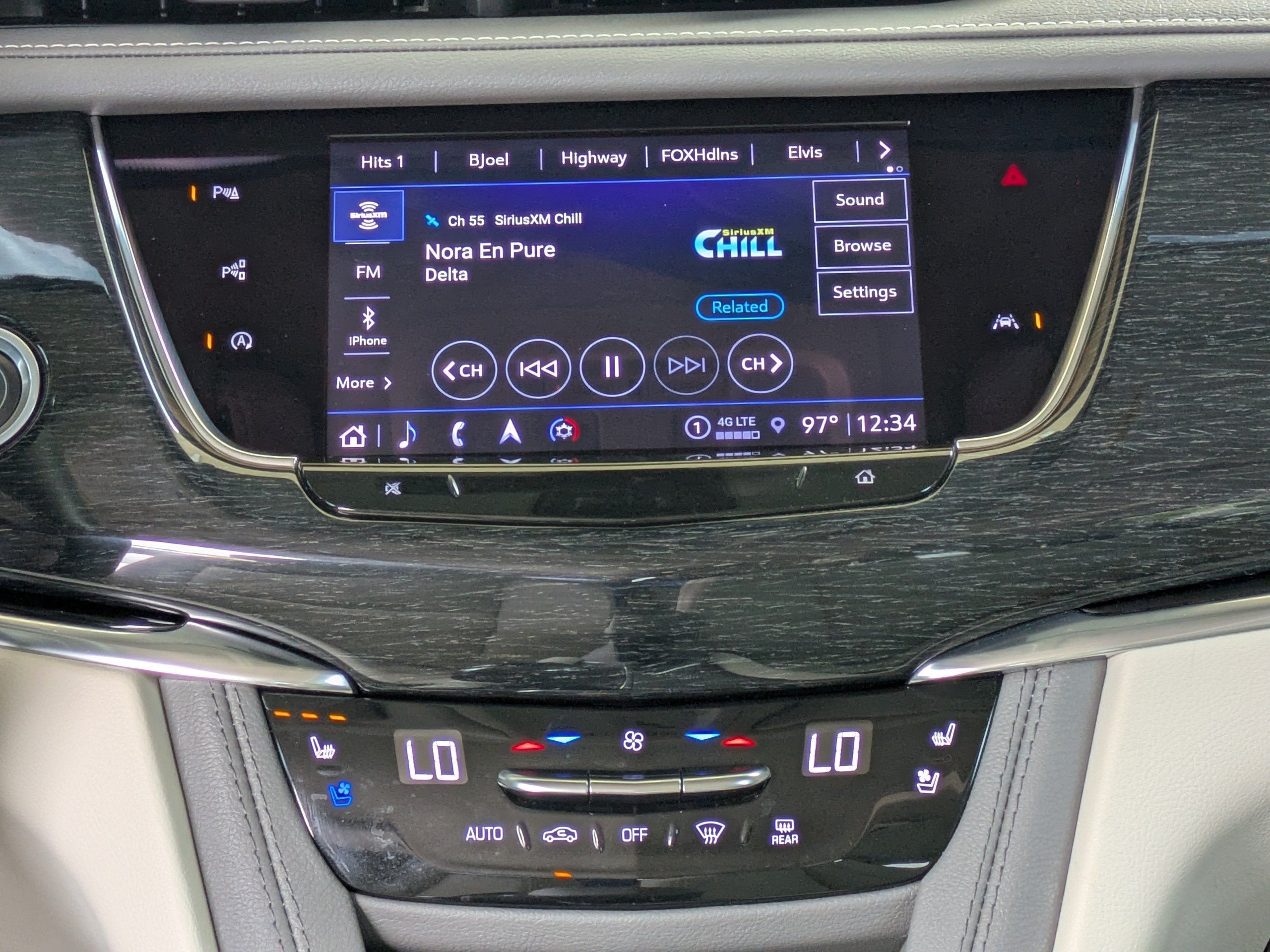 2023 Cadillac XT6 FWD PREMIUM LUXUR