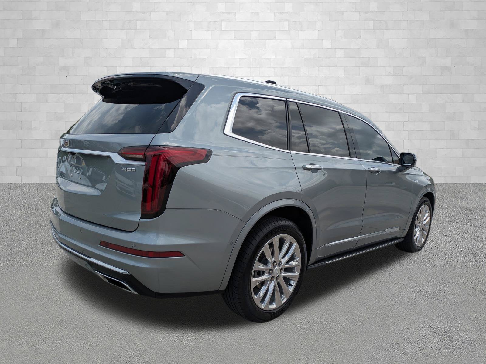 2023 Cadillac XT6 FWD PREMIUM LUXUR