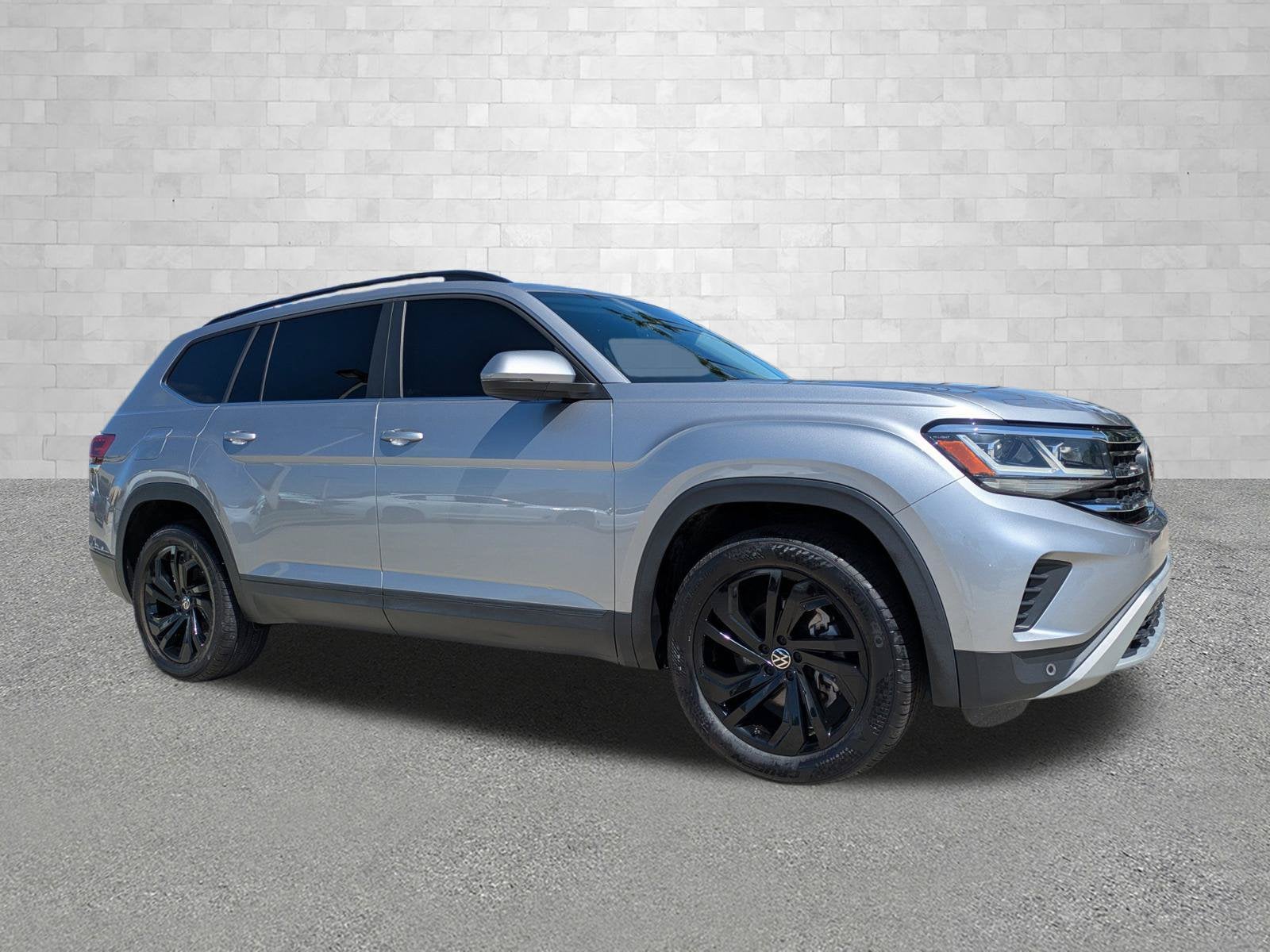 2022 Volkswagen Atlas 2.0T SE W/TECHNOL