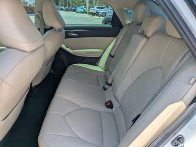 2019 Toyota Avalon XLE
