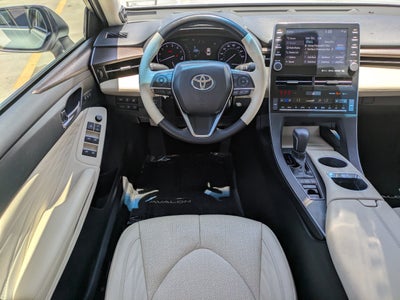 2019 Toyota Avalon XLE