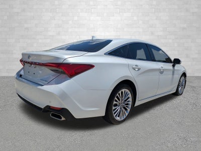 2019 Toyota Avalon XLE