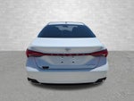 2019 Toyota Avalon XLE