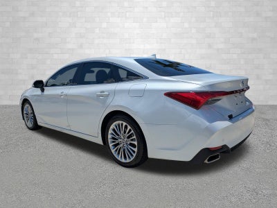 2019 Toyota Avalon XLE