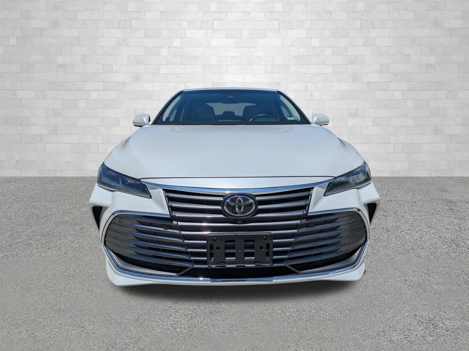 2019 Toyota Avalon XLE