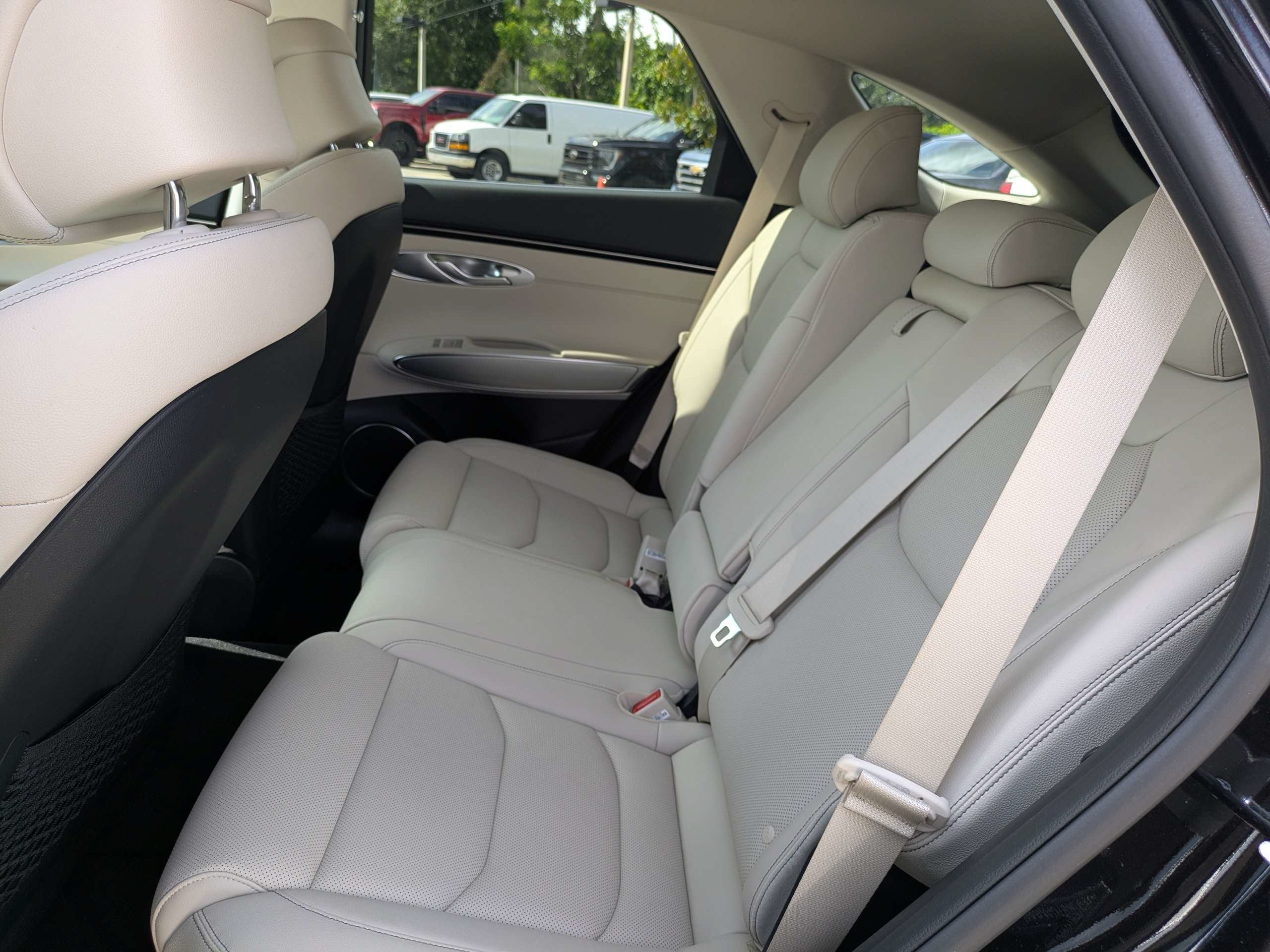 2024 Genesis GV70 2.5T