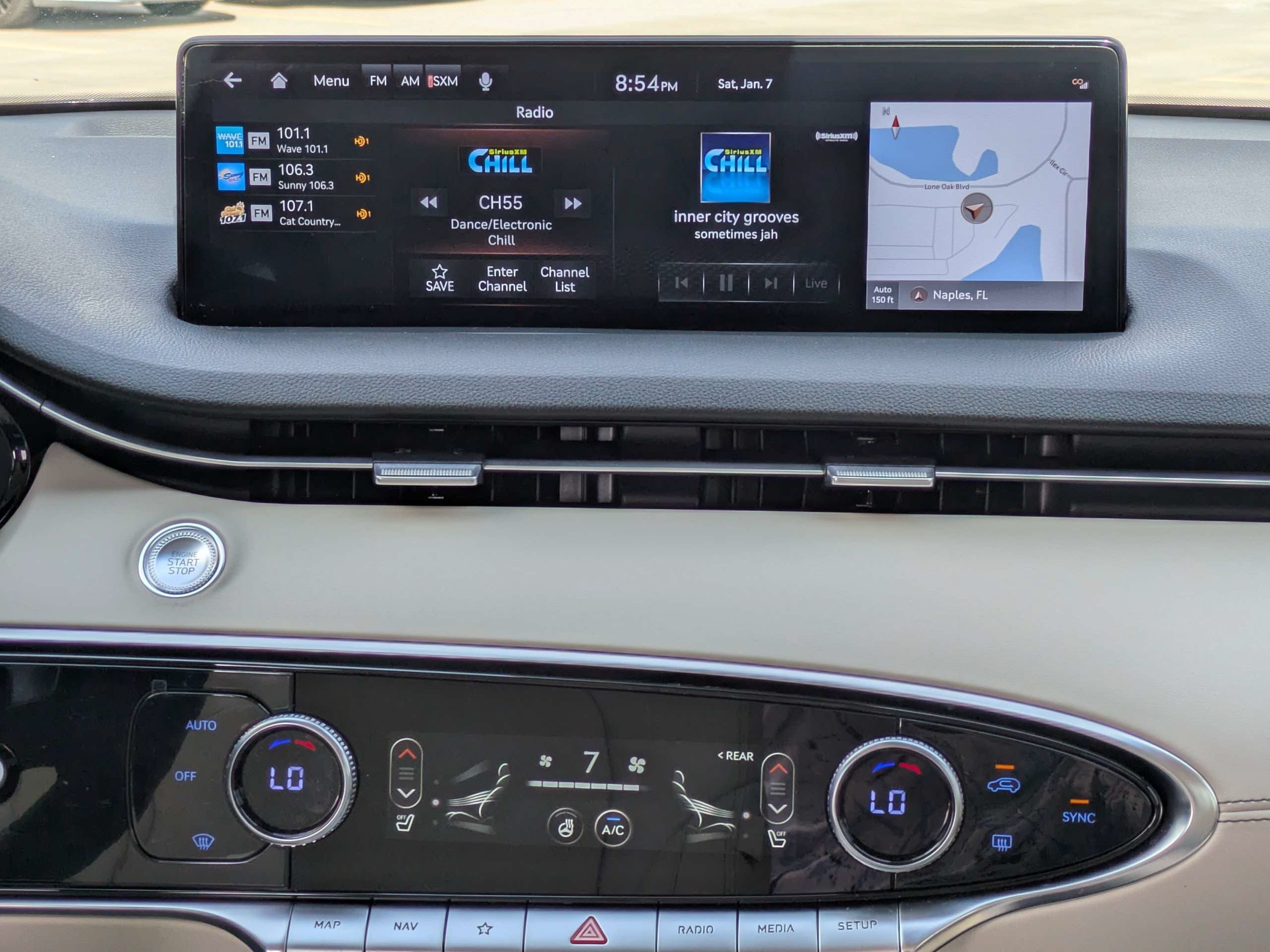2024 Genesis GV70 2.5T