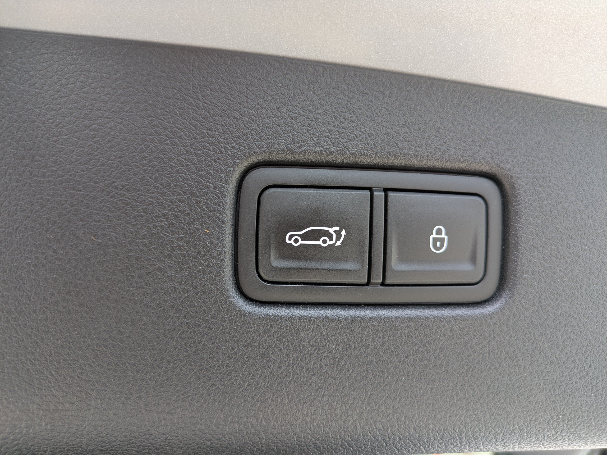 2024 Genesis GV70 2.5T