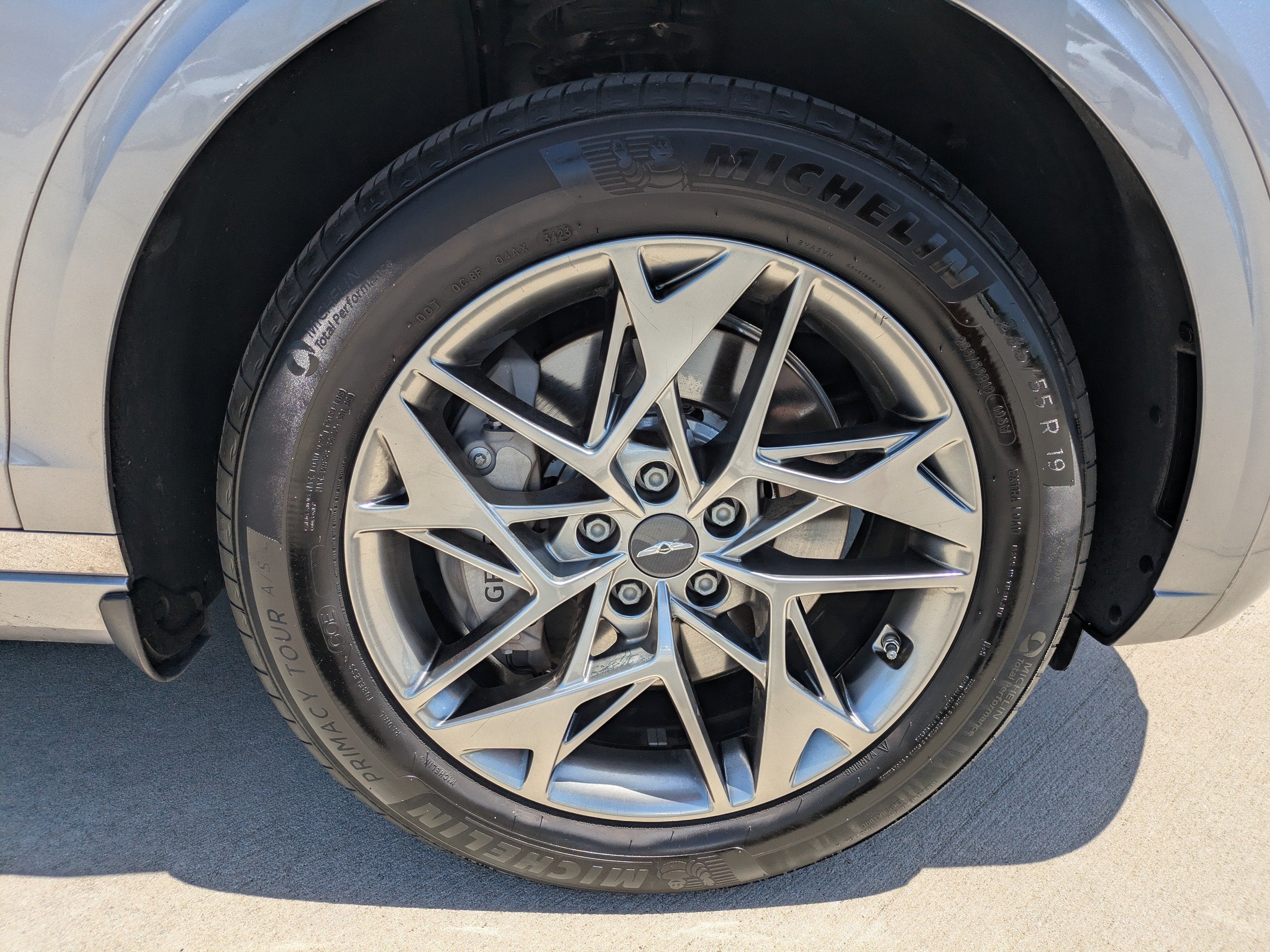 2024 Genesis GV70 2.5T