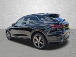 2024 Genesis GV70 2.5T