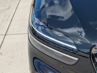 2024 Genesis GV70 2.5T