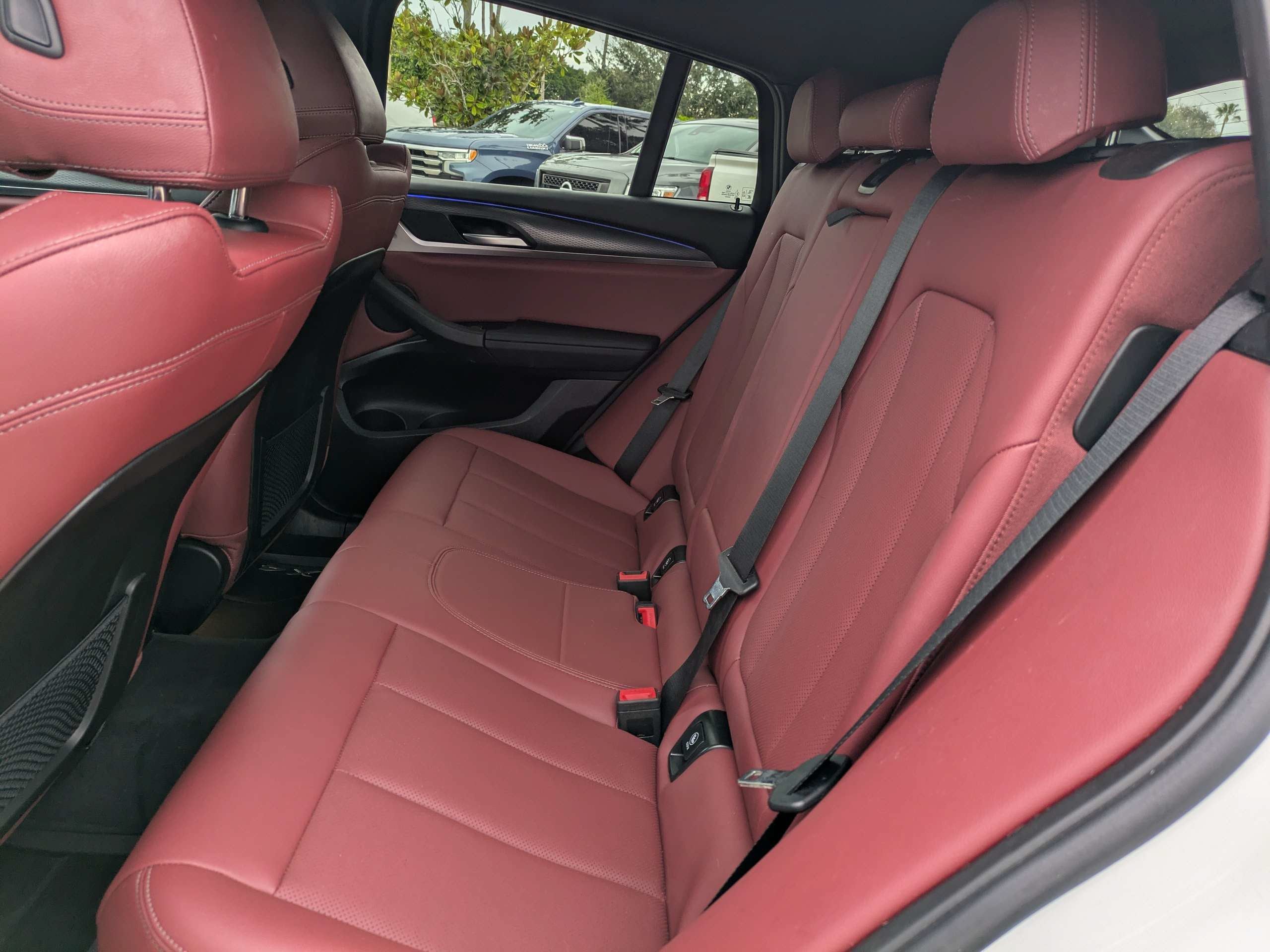 2025 BMW X4 XDRIVE30I