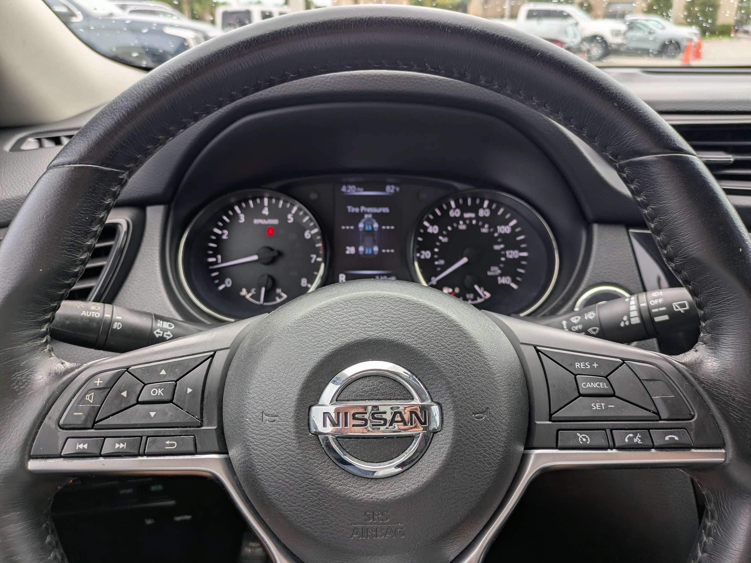 2017 Nissan Rogue SV
