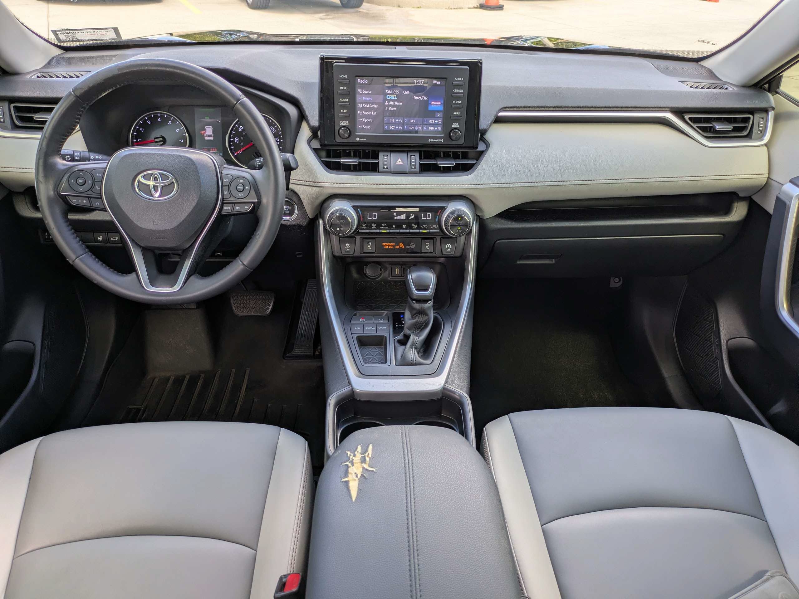 2020 Toyota RAV4 XLE PREMIUM