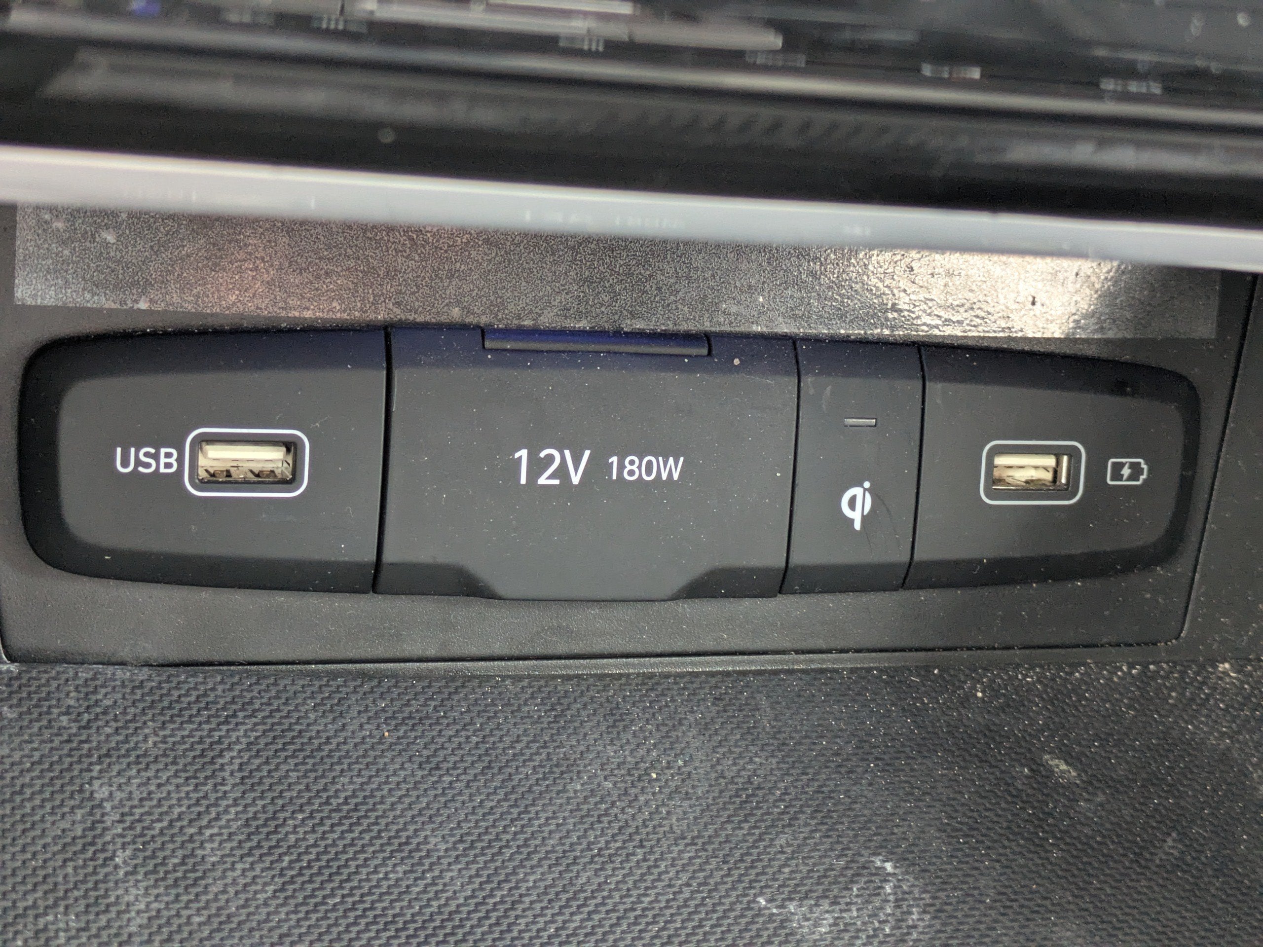 2022 Hyundai Tucson Hybrid LIMITED