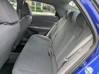 2025 Hyundai Elantra SEL SPORT