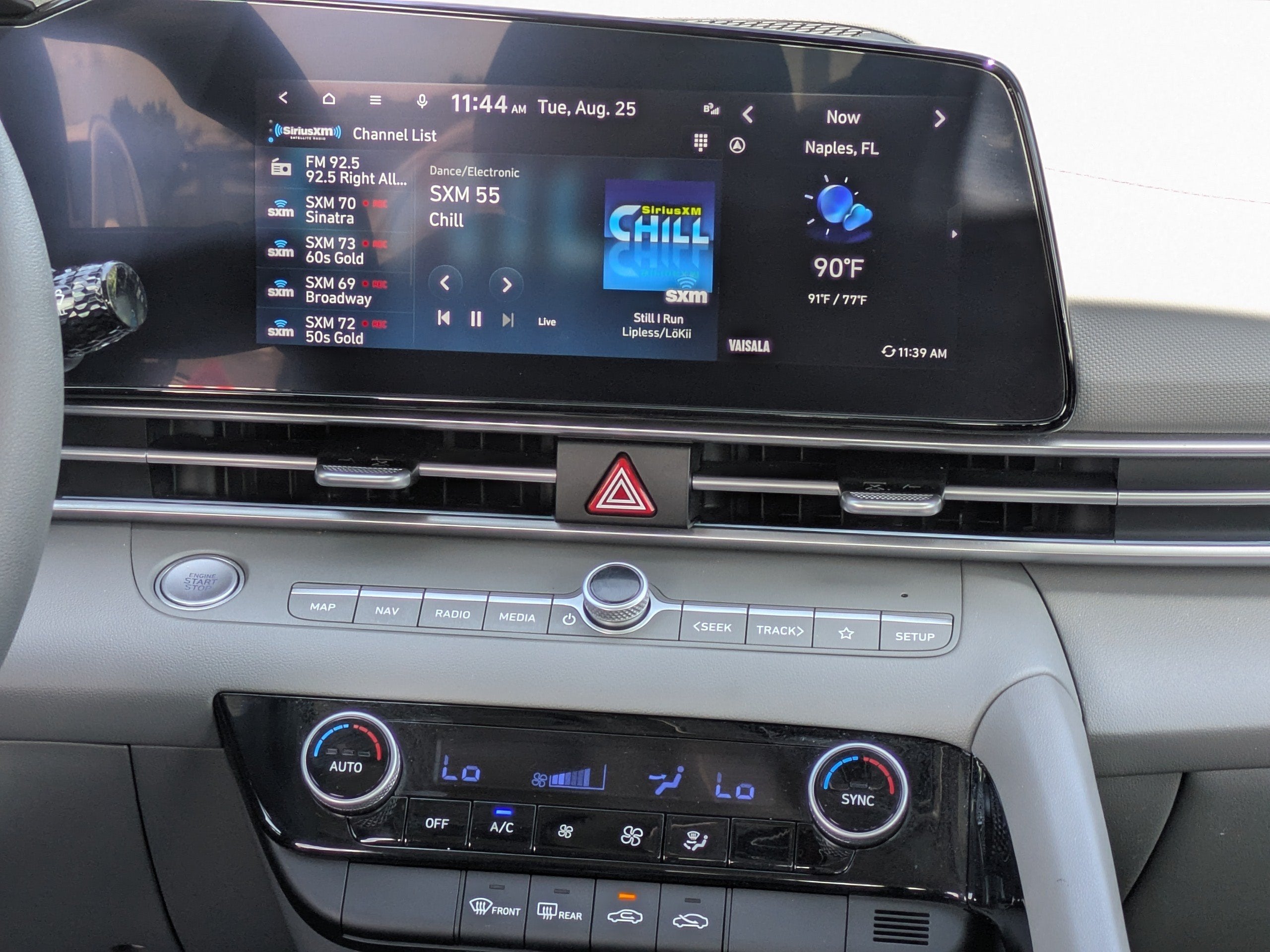 2024 Hyundai Elantra Hybrid BLUE