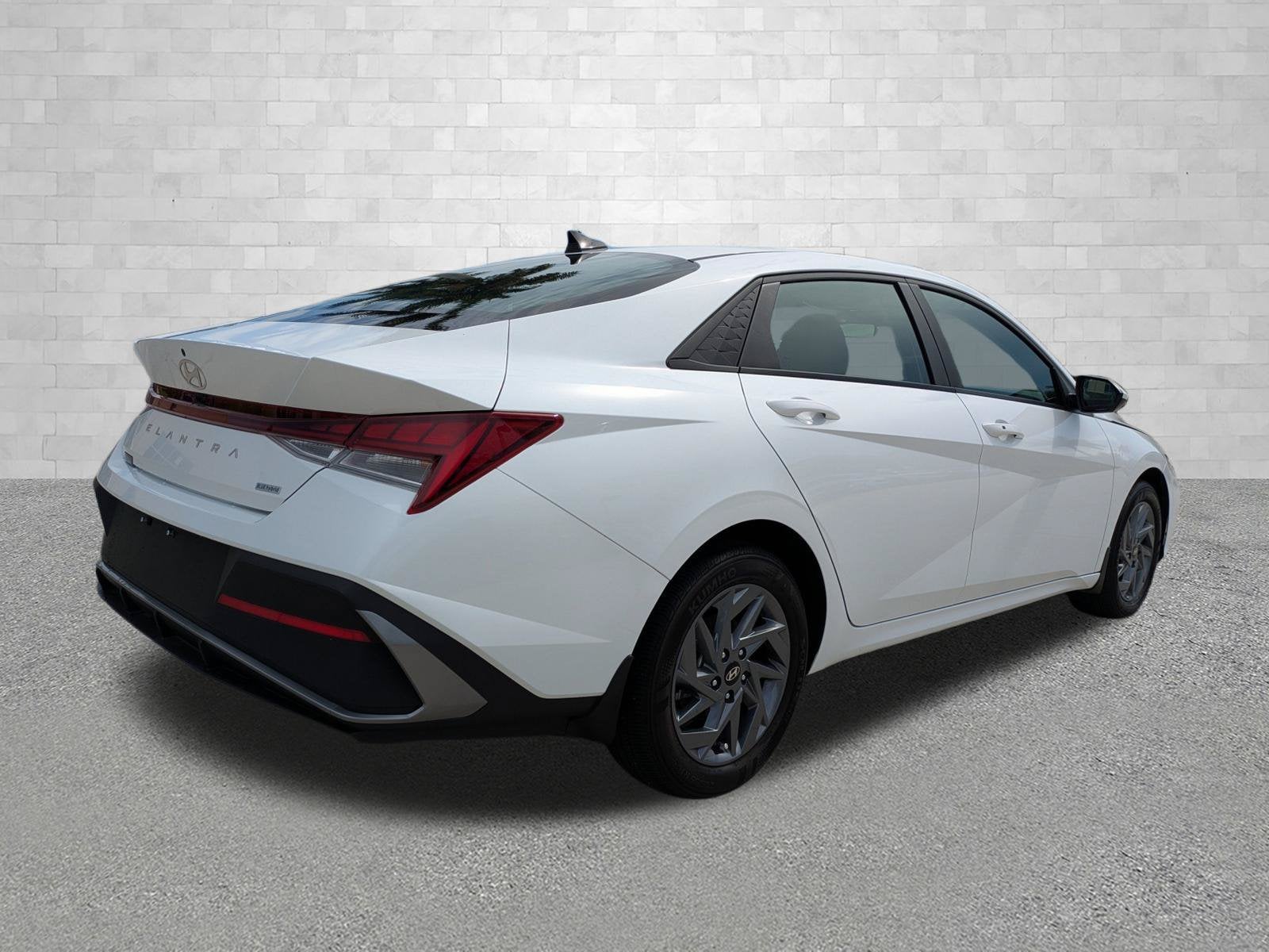2024 Hyundai Elantra Hybrid BLUE