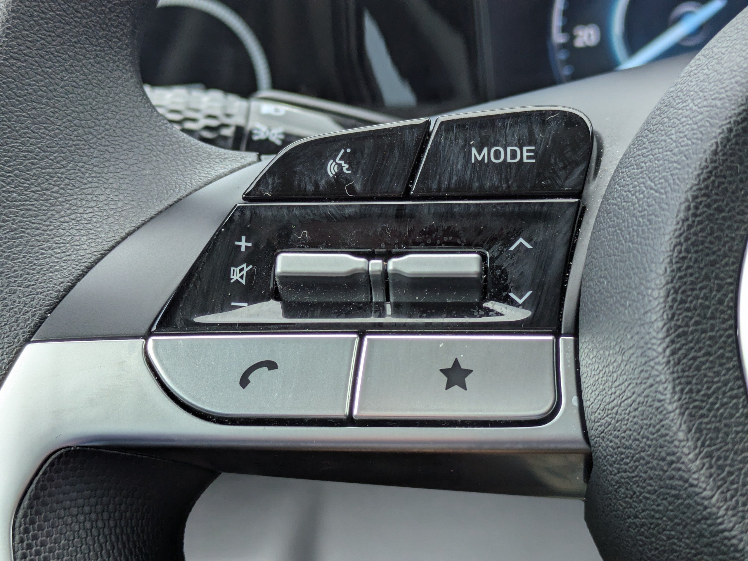2024 Hyundai Elantra Hybrid BLUE