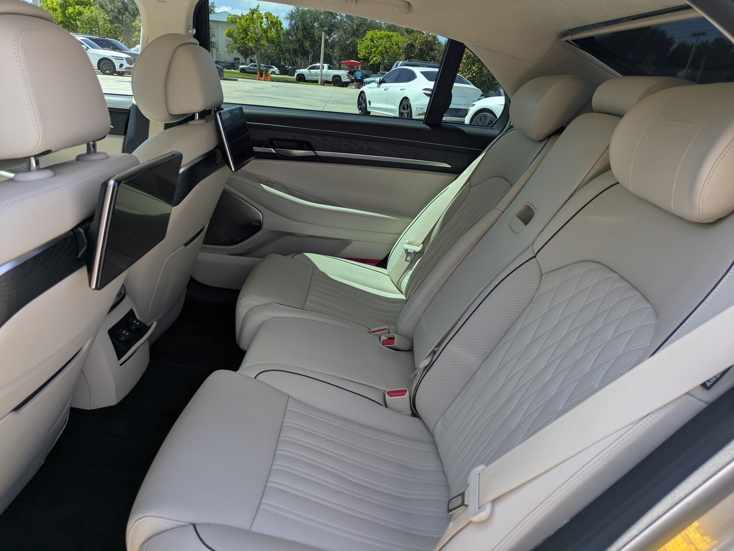 2021 Genesis G90 5.0L ULTIMATE