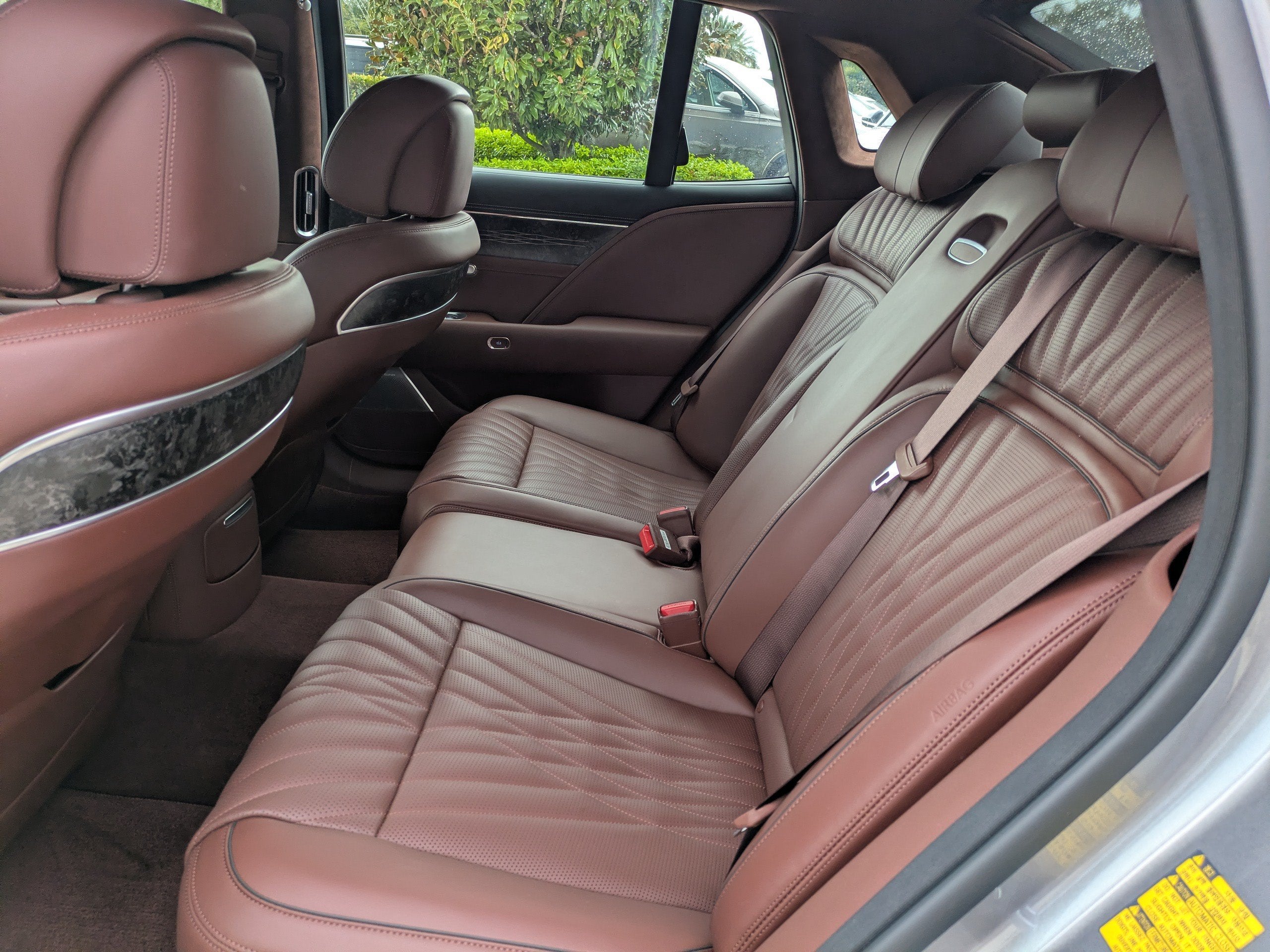 2024 Genesis G90 E-SC