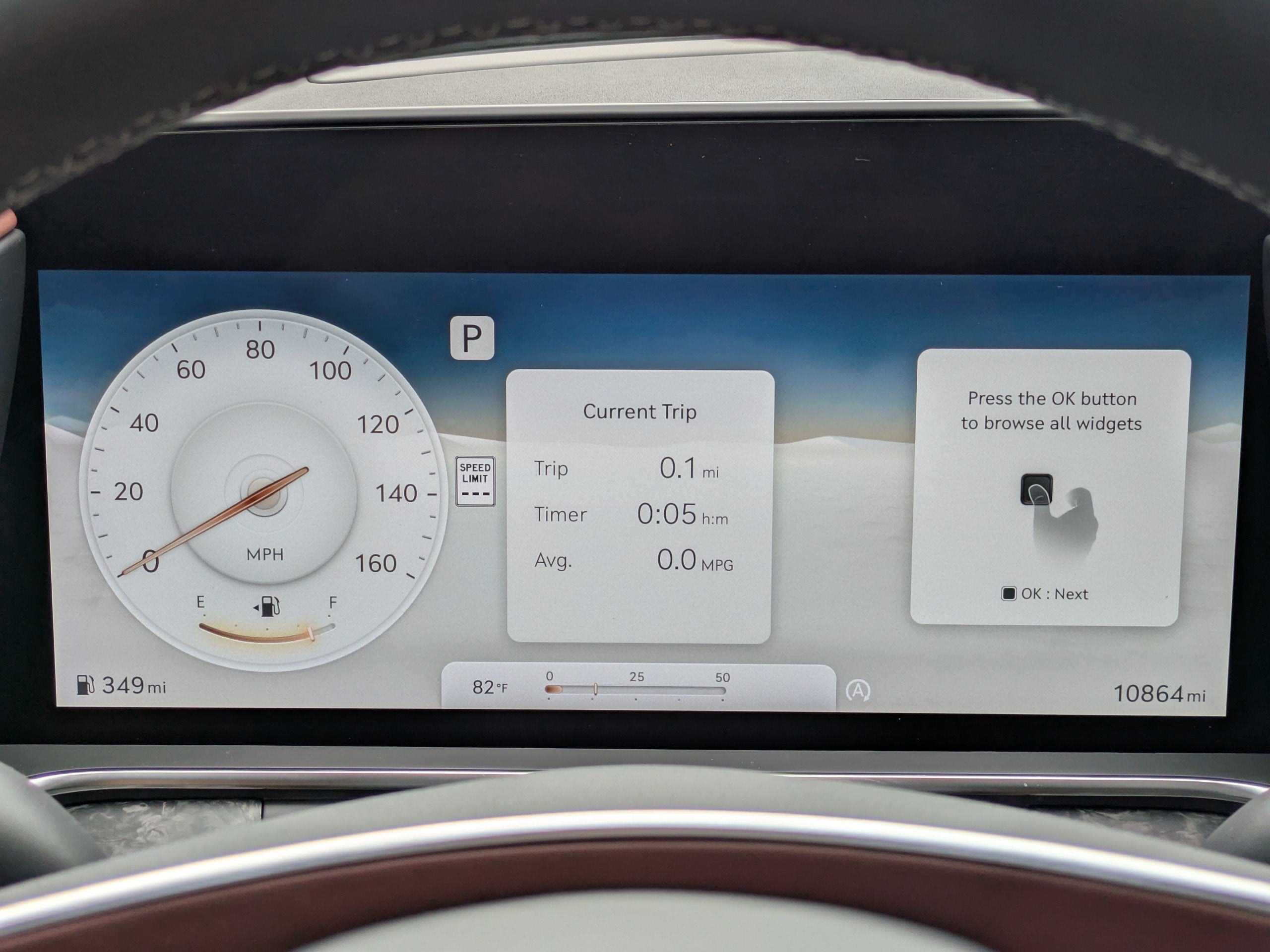 2024 Genesis G90 E-SC