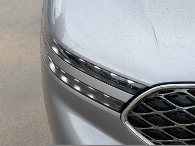 2024 Genesis G90 E-SC