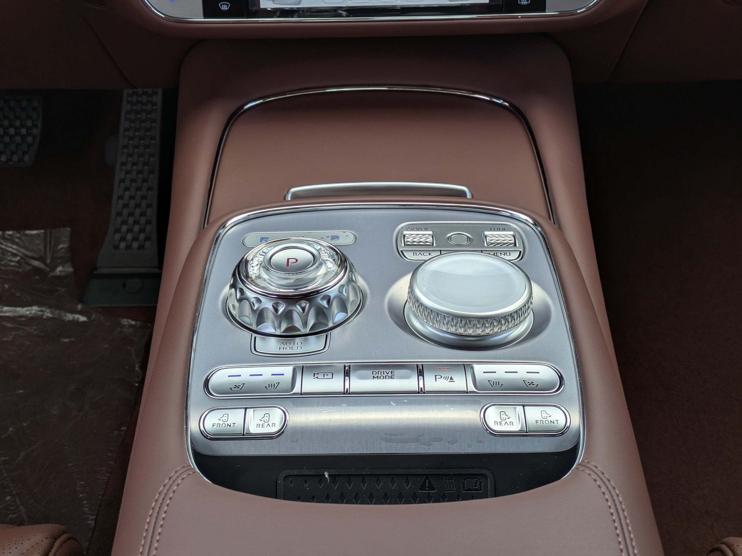 2026 Genesis G90 3.5T E-SC MHEV