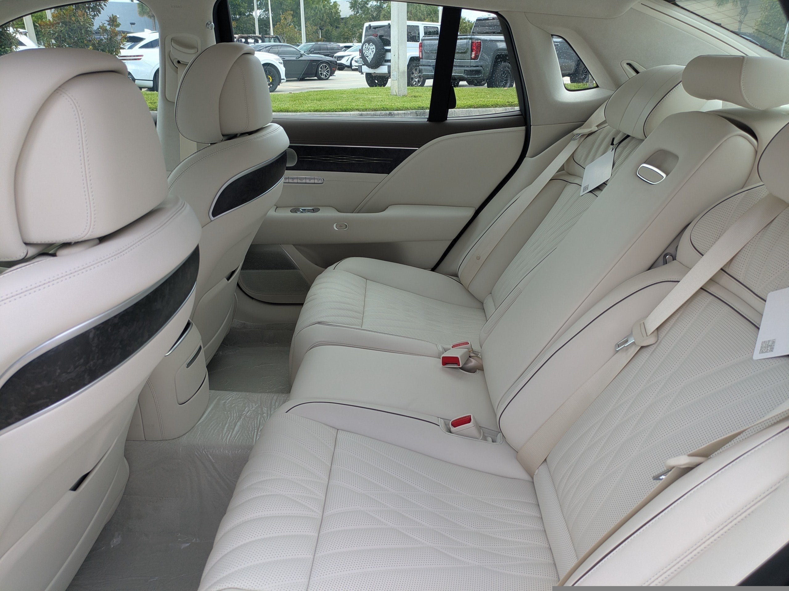 2026 Genesis G90 3.5T E-SC MHEV