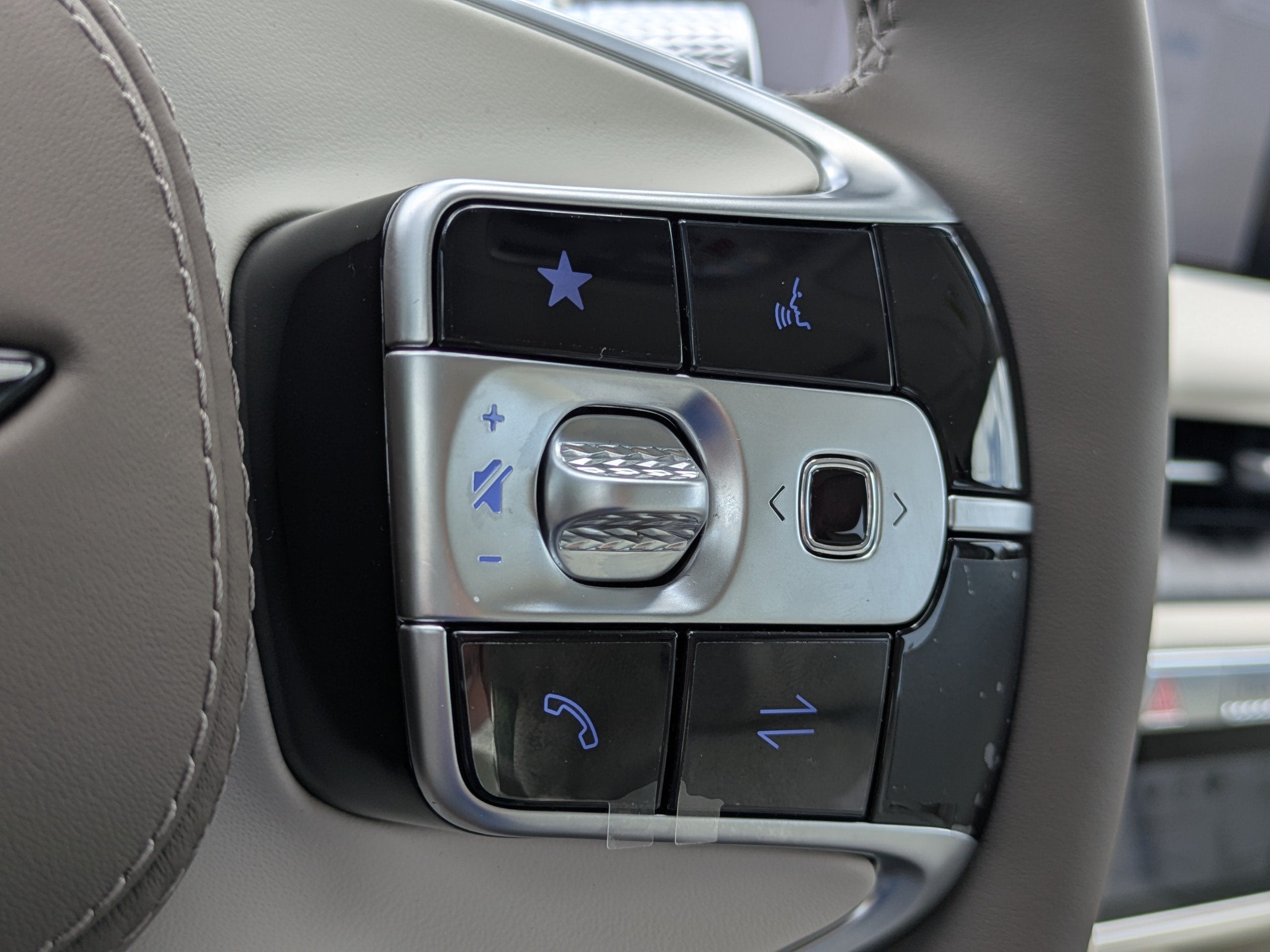 2026 Genesis G90 3.5T E-SC MHEV