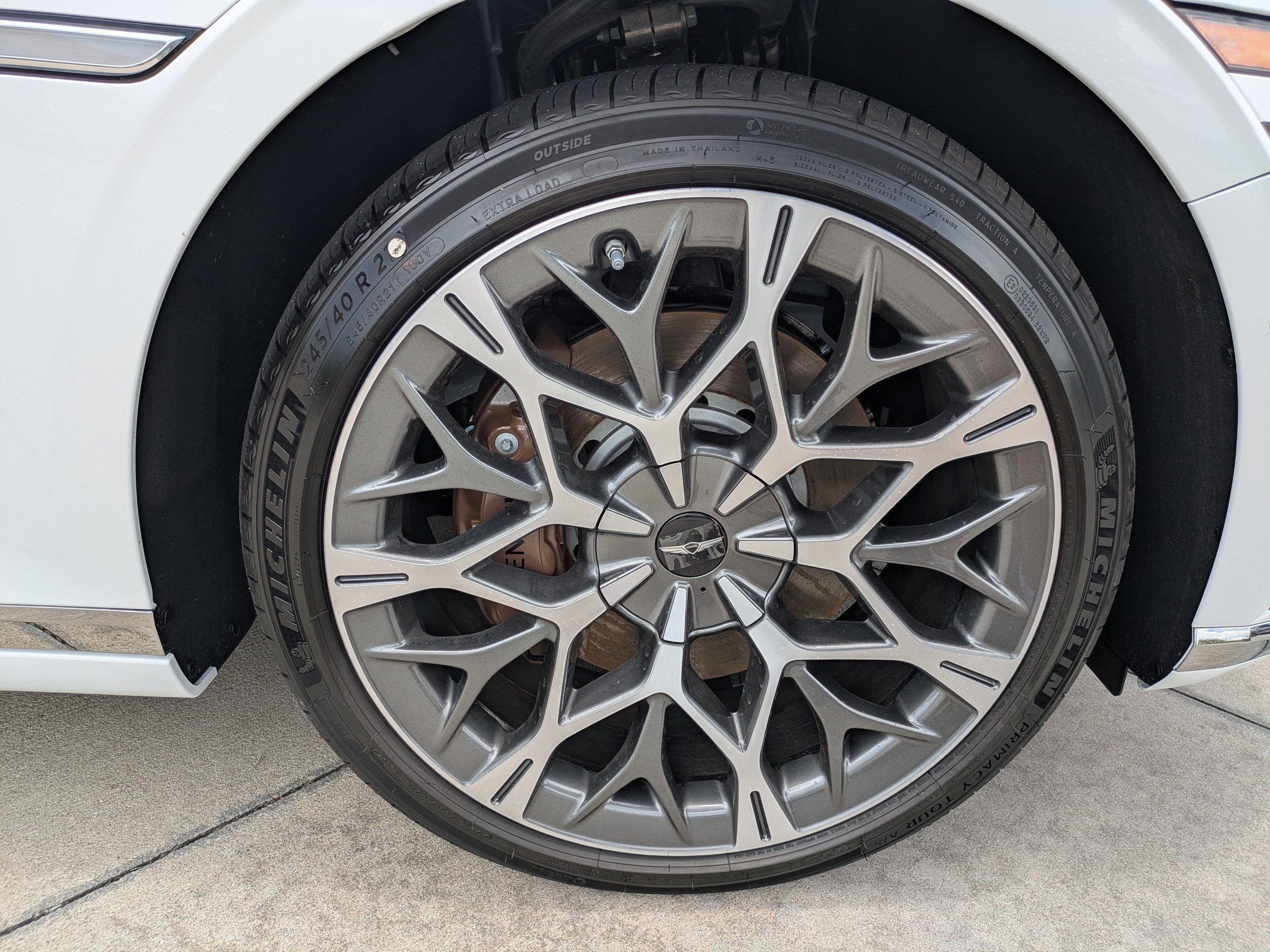 2026 Genesis G90 3.5T E-SC MHEV