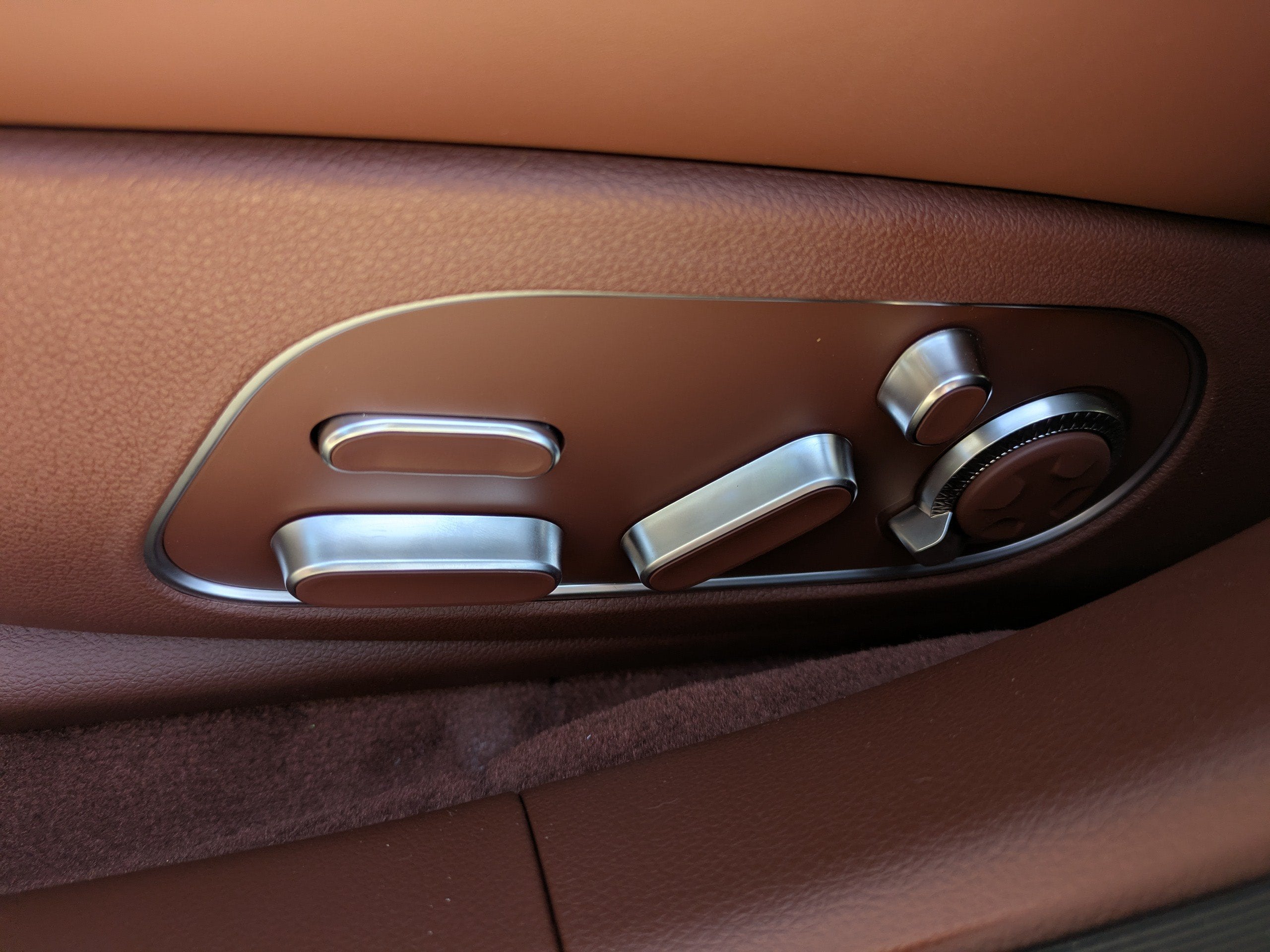 2026 Genesis G90 3.5T E-SC MHEV